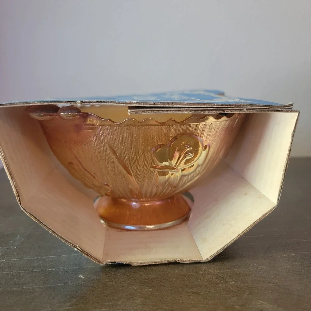 Vintage Antique Classics Jeanette Glass Company Nut Or‎ candy Dish ~ New!